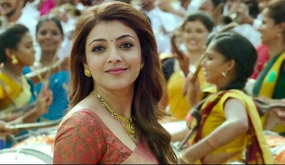 Ayesha_kajalfan's tweet photo. Radhaaaa 😍😍❤️🤌🏻

#6YearsOfNRNM
@MsKajalAggarwal #KajalAggarwal https://t.co/3mrG23Zj74