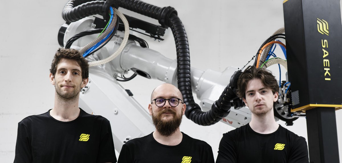 Robotics firm raises $2.3m for automated 'micro-factories':

lasersystemseurope.com/article/roboti…