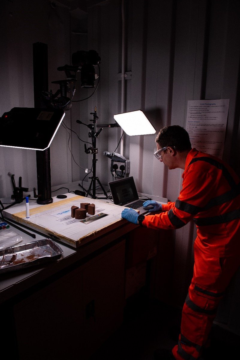 BritGeoMicro tweet media