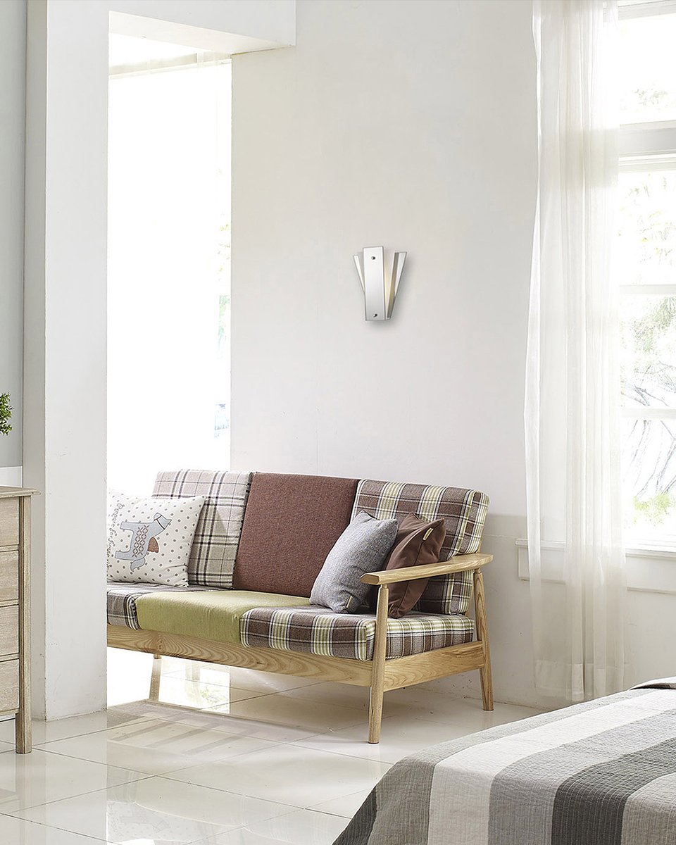 The Lighting Company tweet media