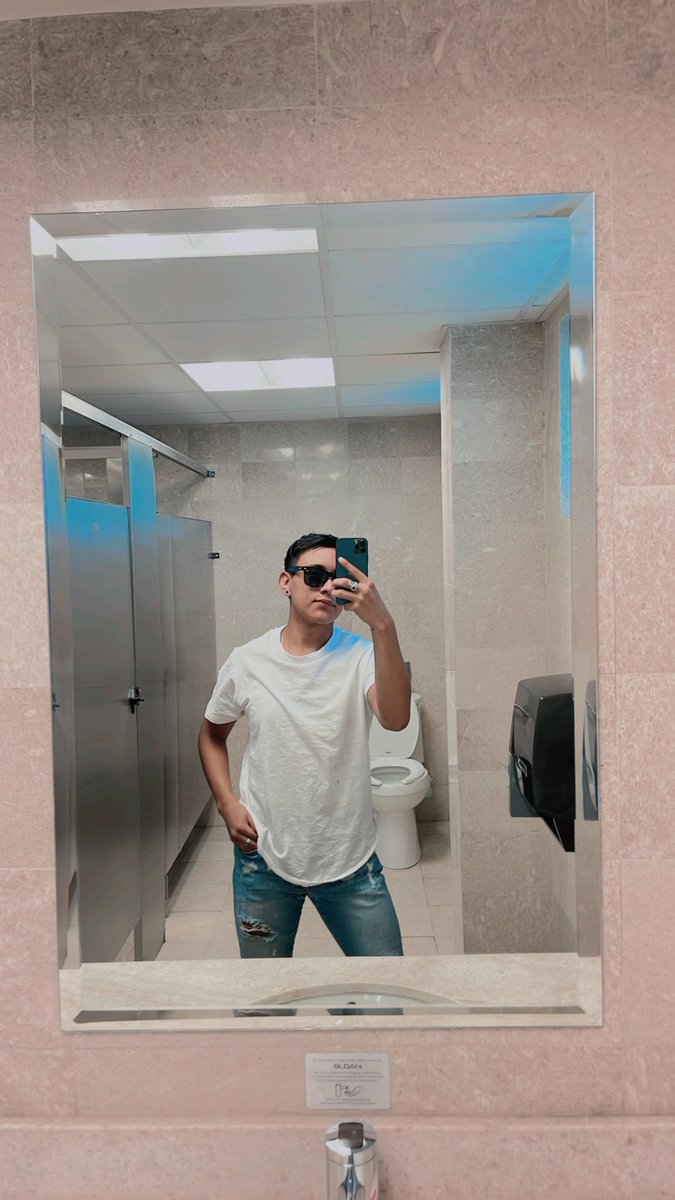 MemoPer11445060's tweet photo. Regreso a la normalidad 🙈 https://t.co/rR68HCTs7O
