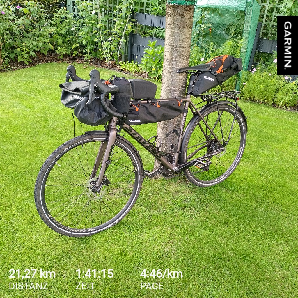 Ab morgen geht es auf Fahrradtour, deshalb heute noch ne Laufrunde eingelegt. #nevernotrunning