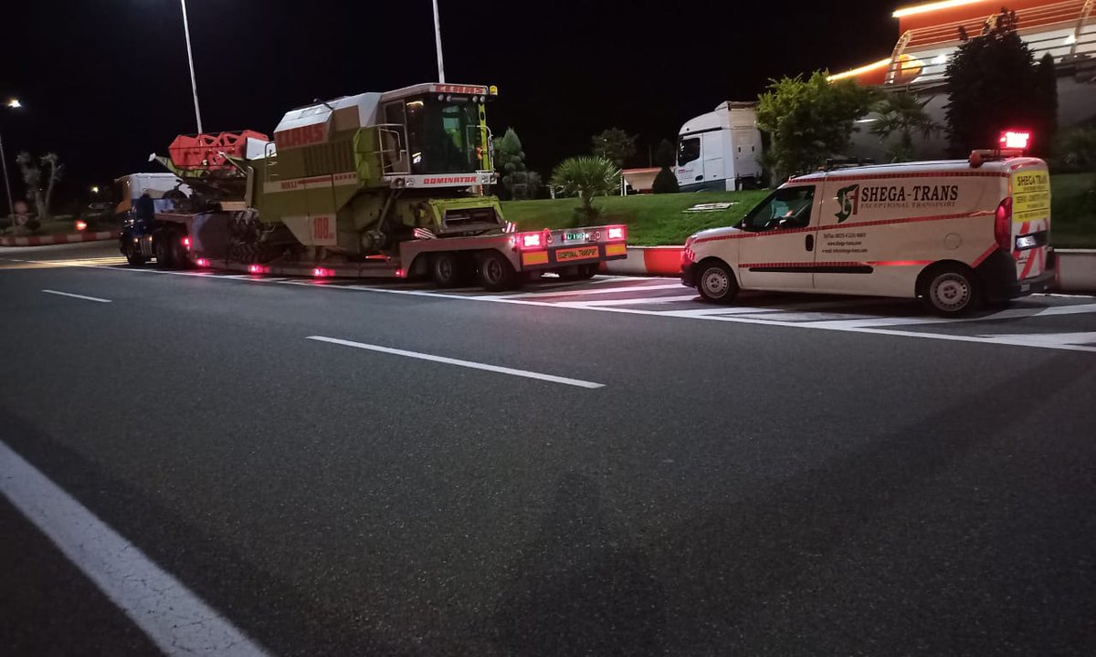 ShaShega's tweet photo. Exceptional transports require a technical escort by authorized and trained personnel. A technical escort is a road safety service.
#shegatrans #international #transportt #oversizeload #technicalescort #cargo #Loading #ExceptionalService #road #successfully #bestcompany https://t.co/T6opalqtgq