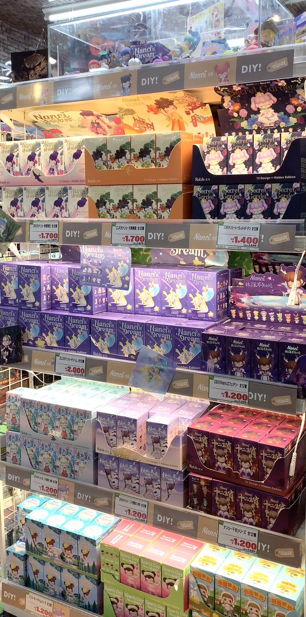 tukurun_desu's tweet photo. 人気の!#Rolife のブラインドボックスフィギュア #Nancl ちゃんと #Yoola ちゃん、
お取り扱い店増えてます!海外の方にも大人気✨なくなり次第終了なので見つけたら即買いですよ!
/
#つくるんです お取り扱い店にてどうぞ
\ https://t.co/r2eqpxTSpf