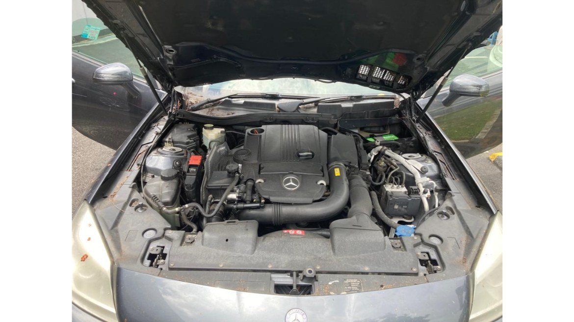 propelauto's tweet photo. #JustIn Mercedes R172 SLK200 car arrived at #PropelAutoScrapYard
Grabbers!! Come n Grab spares at #5WoodlandsWalk
#R172 #SLK200Spares #SLKGlassRoof #AMGSportrims #W172SpareParts #SLKRooflamp #SLKIdrive #IdriveController #GenuineParts #ScrapCar #Singapore #COECar #SG #Mercedes https://t.co/8WrwSJc6E5