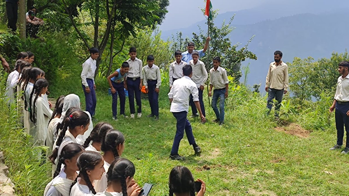 BDO_Ramban's tweet photo. LETS PLAY 
@PMOIndia
@DrJitendraSingh
@OfficeOfLGJandK
@dcramban

#MeriMatiMeraDesh 
#Ramban https://t.co/vQiBhFZG8C