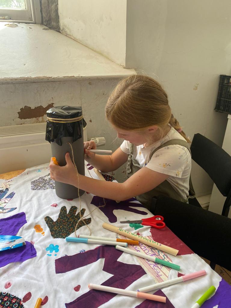 CMW_CGC's tweet photo. Great to be working with Brecon Jazz Festival (@BreconFrazzP) again with a two-day junk percussion workshop this week in preparation for the parade on Saturday!🎺❤️

https://t.co/PNUSxdjcLB

#breconjazzfestival2023 #VisitBrecon #bjf #breconjazz40years #breconfrazzparade https://t.co/mV0Xjwv1j3
