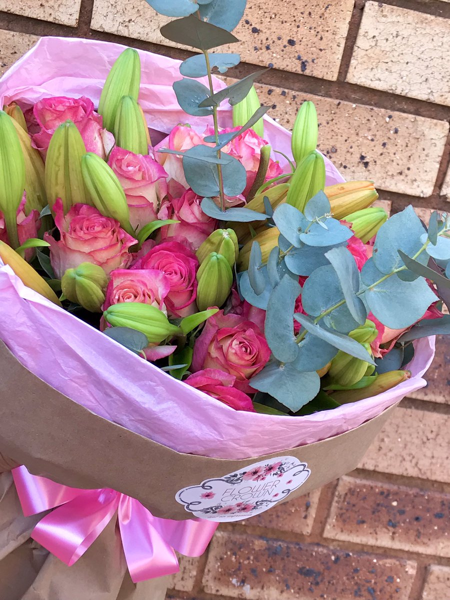 flowerr_crown's tweet photo. There's nothing like fresh flowers.

Leaf an impression 💕 https://t.co/Hcp8Dd1AQ2