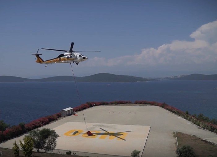 boardinginfo's tweet photo. ▪️İlk yerli yangın söndürme helikopteri, ormanlara 'nefes' oluyor.
▪️ @TUSAS_TR tarafından milli imkanlarla üretilen "Nefes" helikopteri, orman yangınlarıyla mücadeleye büyük katkı veriyor. https://t.co/SnP1jVjBwf