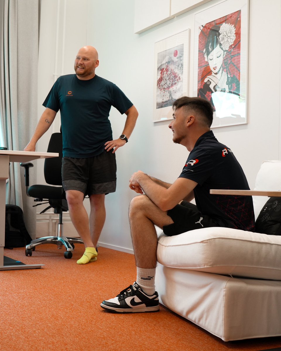 Visiting the <a href="/Simucube/">SIMUCUBE</a> HQ. Thanks for having us ❤️ 

<a href="/VerstappenCOM/">Max Verstappen</a> <a href="/redbull/">Red Bull</a>
