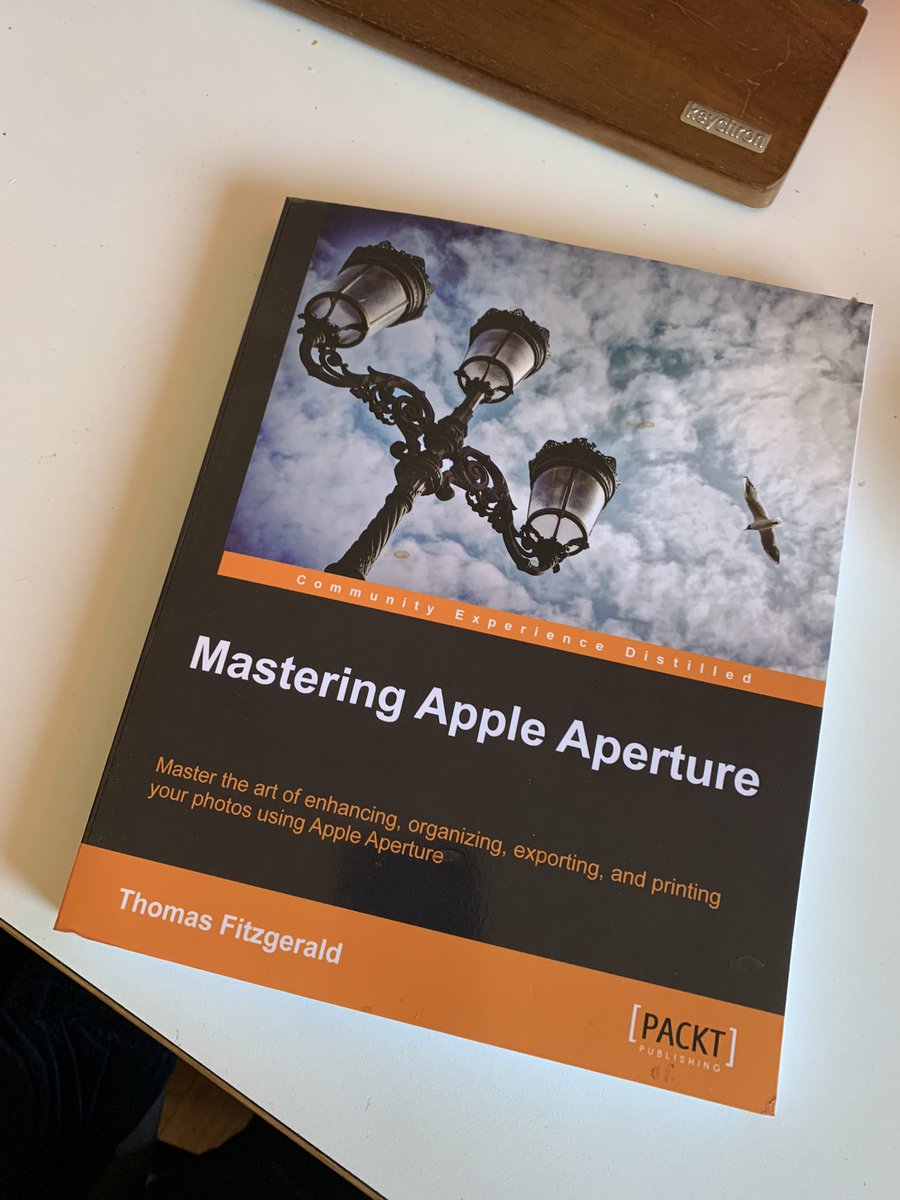 fxgeek's tweet photo. Speaking of @Apple Aperture, here’s the book I wrote on the application. I can’t believe this was 10 years ago 🥹 the fact that people still talk about this software so fondly is a real testament as to how good it was. #bringbackaperture https://t.co/MByME9Wfox