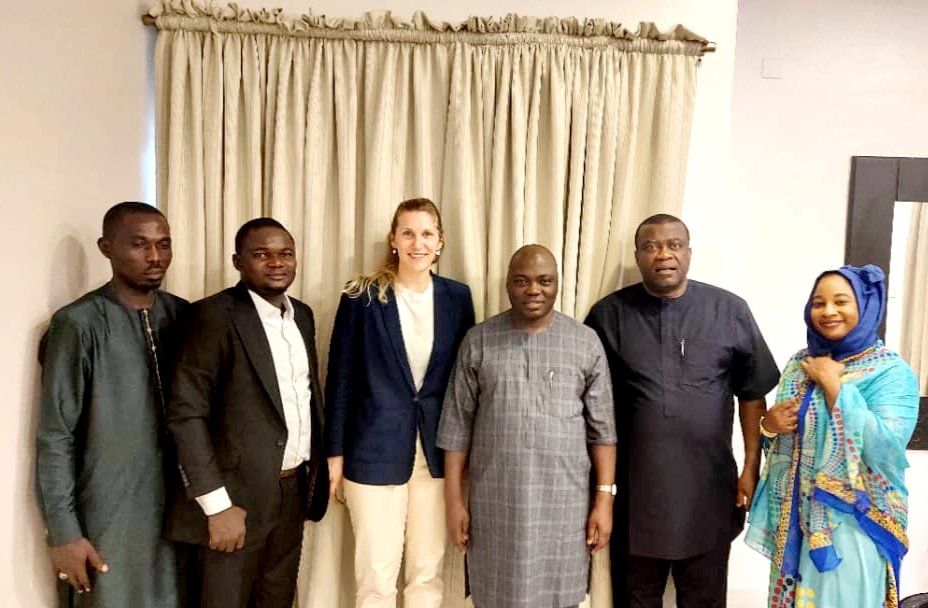GovAgbuKefas's tweet photo. Yesterday in Abuja, alongside Hajiya Aishatu Barde and  Hon. Shonzen Bernard - Commissioners of Environment & Climate Change and Waste Management & Innovation,  met with German CUTEC E & E LTD. Also in attendance was Ms. Anne Dirkling, the Country Manager and Prof. Onyeche Theodore - who is the director of International Operations and the representative of the German Government at the European Commission on Environment. 

We deliberated on environmental issues relating to Climate Change, Waste Management and Treatment, and accessibility to Carbon Credit Schemes by the German Government and European Union. 

#MovingForward