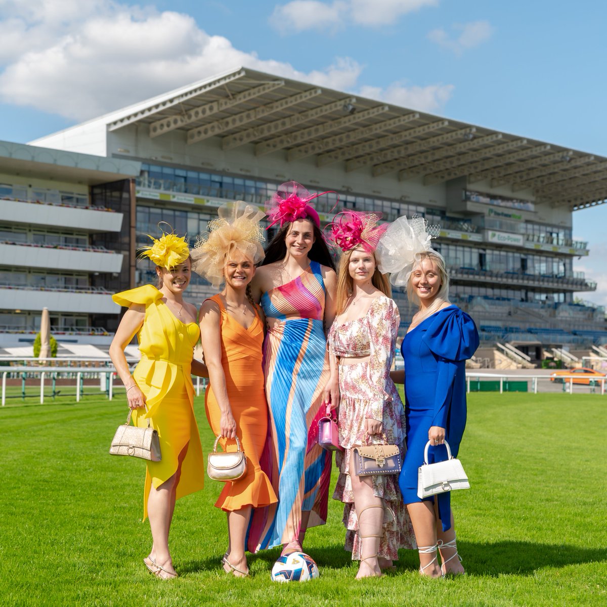 DoncasterRaces's tweet photo. Introducing our Ladies Day Guests of Honour 💃

Proud to be hosting players from the @donnybelles
 as part of our Made in Doncaster celebrations 🙌

Find out more ☞ https://t.co/OC0rJWrcs8

#DoncasterRaces | #MadeinDoncaster https://t.co/wIV4QS8AQn
