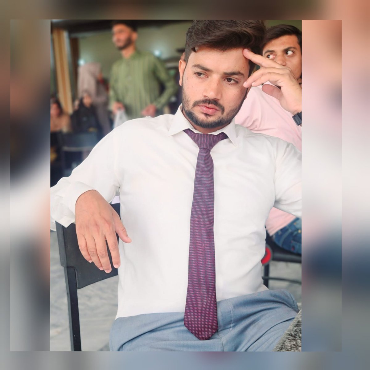 ī ám Hammad tweet media