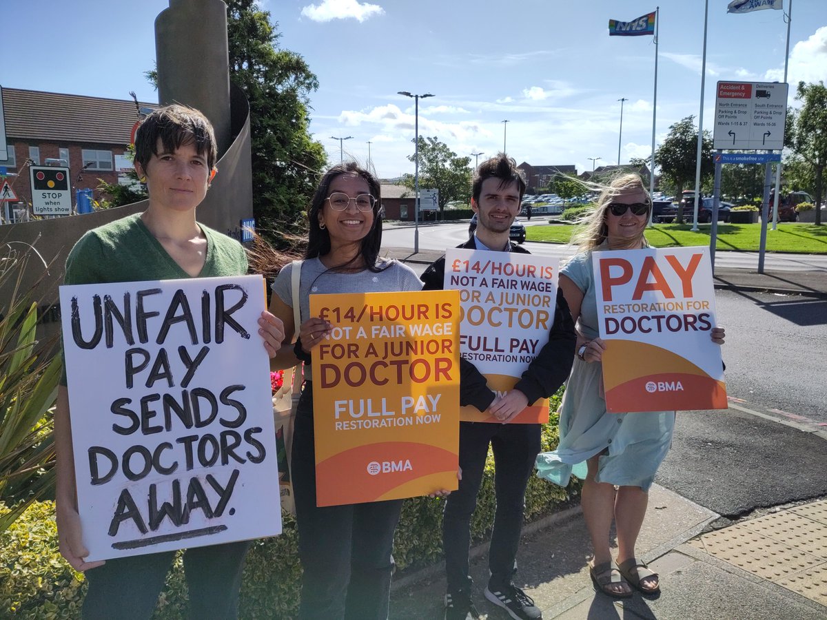 Sarah Walpole (she/her) tweet media