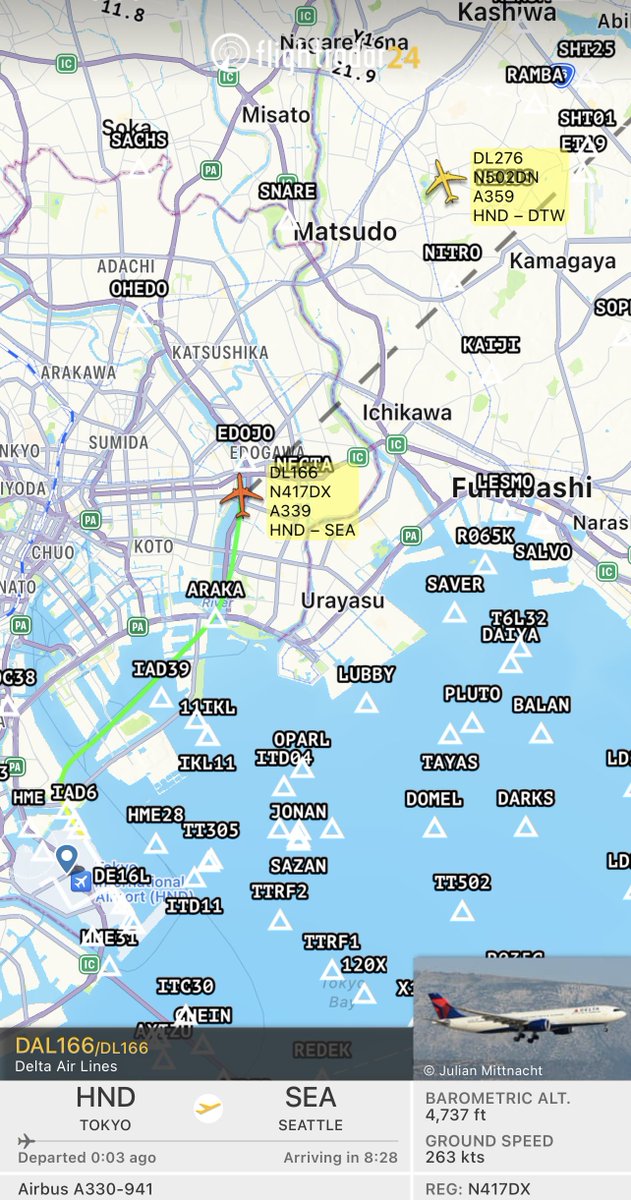 yoshu787's tweet photo. 同じデルタだが、16L上がりを希望したデトロイト便と、素直に34Rから離陸したシアトル便。
#DL166
#N417DX
#DL276
#N502DN https://t.co/M6o8UDjf5U