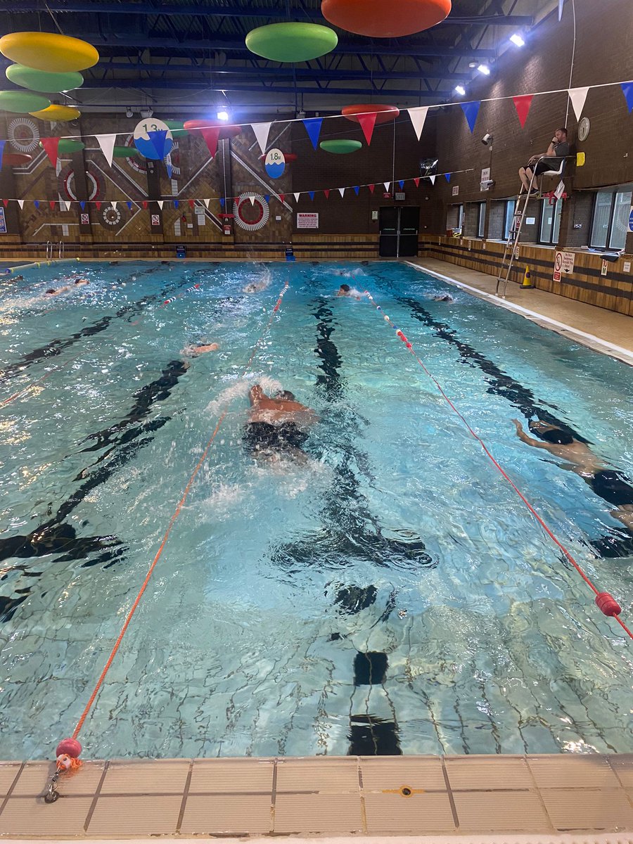 brainstrust's tweet photo. In April Nigel was diagnosed with a brain tumour, in the face of this life scary diagnosis Nigel decided he wanted to do something to help others with a brain tumour. Nigel is swimming the distance of the channel in a week - that's 1344 lengths of a 25 metre pool! (thread) https://t.co/2l397xcNd9