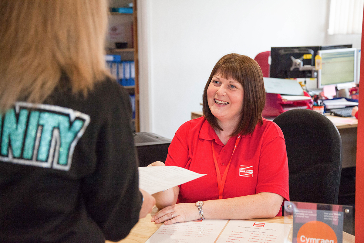 Concerned about your son or daughter’s next step after school? 

Our friendly student recruitment team are on hand to help choose the perfect #course for their future career✨

📞✉️ Contact them today via 01495 333777 or hello@coleggwent.ac.uk 

coleggwent.ac.uk #MakeIt