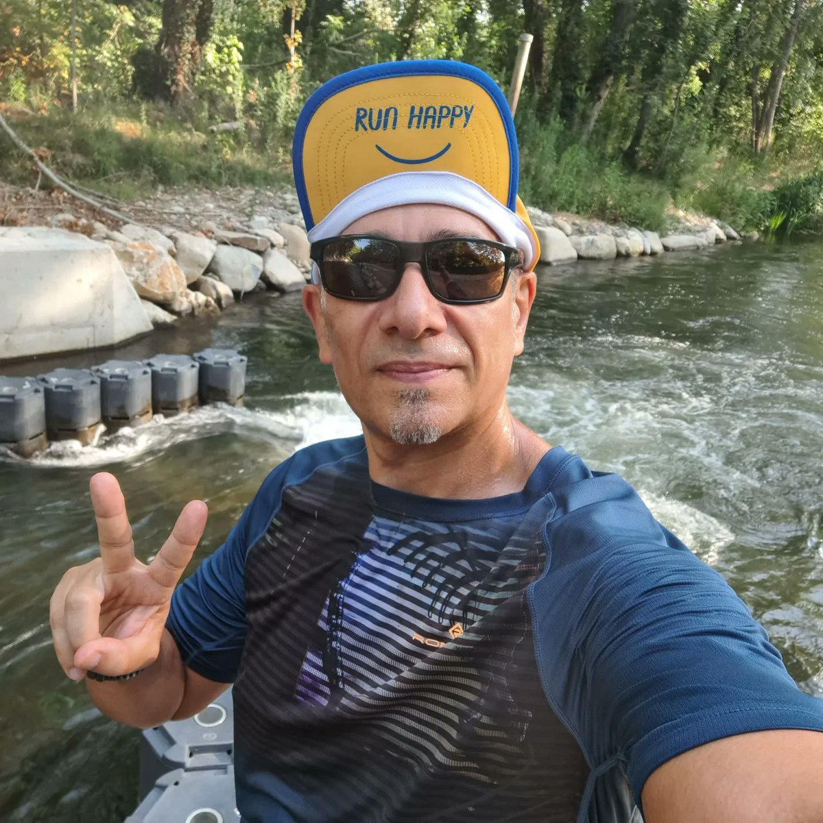 danisoriano70's tweet photo. Xino-Xano y otra insignia de @garmin 😁
1️⃣0️⃣4️⃣6️⃣‼️
#runeveryday
#correcat
#day1046
#metodosori
#RonhillSpain
#drinkingrunners #kmsxalimentos #nofunnorun
#mrfree
#amibola
#retodravet
#pieldemariposa https://t.co/7ofpA0kJCY
