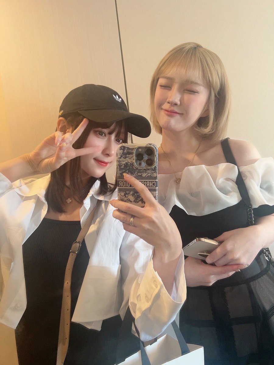 IVE_Yorumu's tweet photo. れいなっつ🥰 https://t.co/1sxPlwyoGY