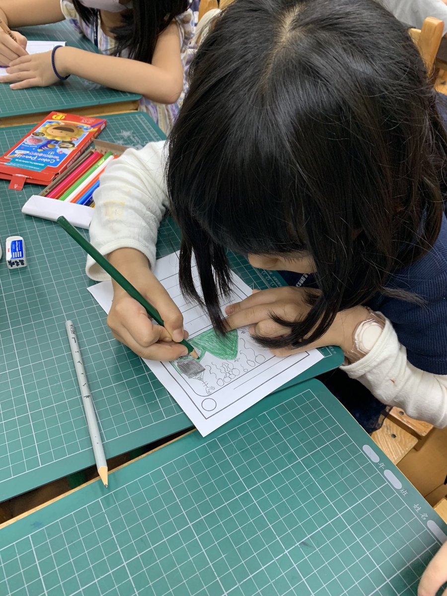 MissLeFaive's tweet photo. Taipei Day 🖐🏻 Theme: Sports! Part 2 ⚽️🏀🏈⚾️🎾🏐🏓🏸🏒🥋 #LKDSBInternationalEd #ESLSLPTaiwan @IntlLKDSB https://t.co/WnItWNBs2S