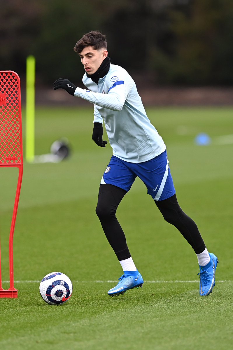 ʜᴠᴢ tweet media