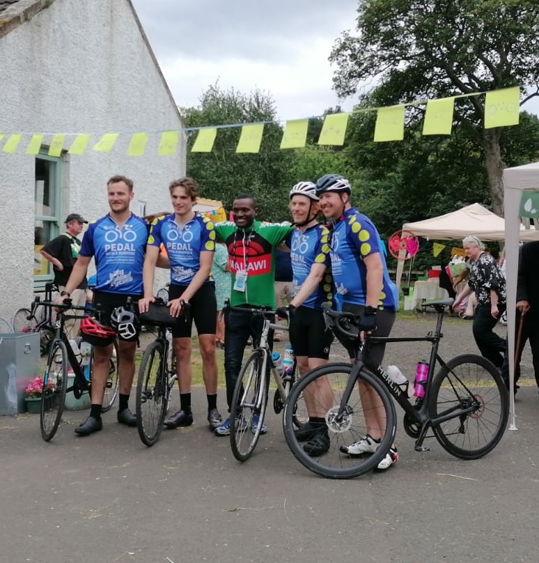 Think Malawi tweet media