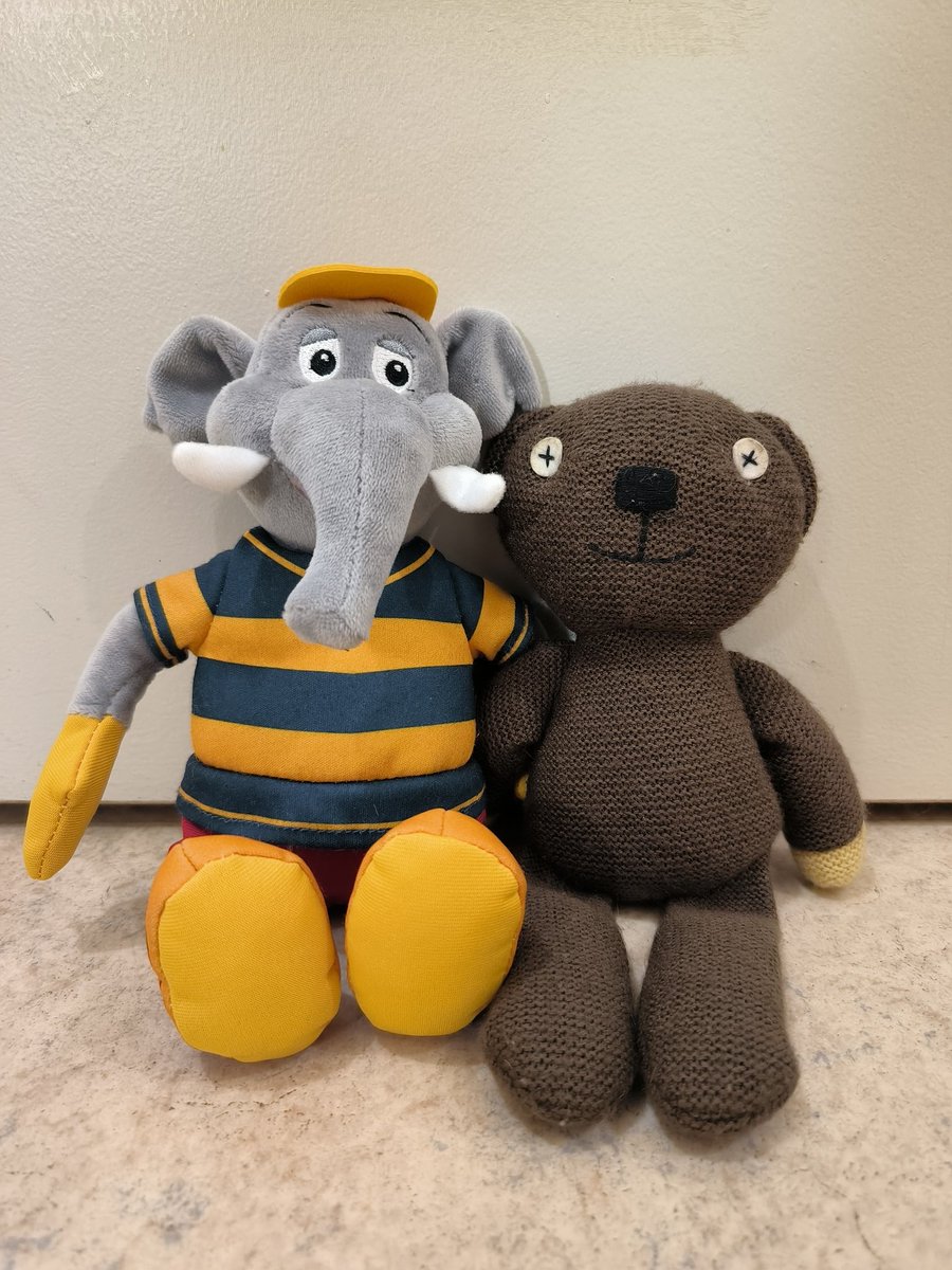 Chris8817's tweet image. Les aventures de Wodan et Teddy sont disponibles ici
 instagram.com/wodanetteddy?i…

#wodan #teddy #teddybear #eurofant #aventures #farces #peluches #plushieslife #plushies #mavie