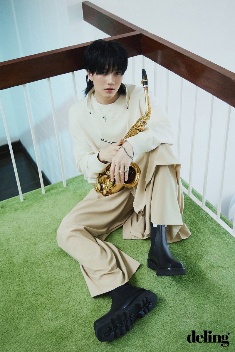 cherrychee's tweet photo. Deling weibo update : 

 Teenagers have stars in their eyes, and their smiles are as bright as the sun. Build is like a beautiful musical symbol, which breaks the shackles, breaks down barriers, embraces infinite possibilities and creates its own excitement. 

യ #BuildJakapan #Beyourluve ꕤ  
૮₍ ´˶• ᴥ •˶` ₎ა @JakeB4rever ♡