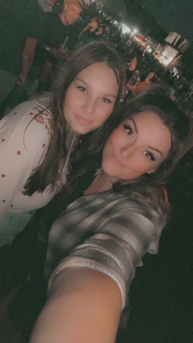 missmadi13's tweet photo. Safe to say I think she’s a fan now 😅🤩 https://t.co/2rxtWZgNbY