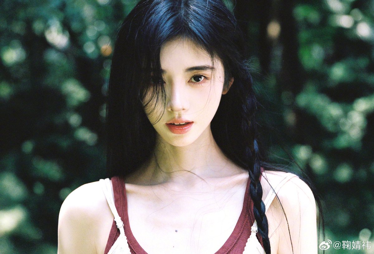 dramapotatoe's tweet photo. #JuJingyi shares new snaps

More - https://t.co/Cdt5hQZHSd https://t.co/09L2jZFxuE