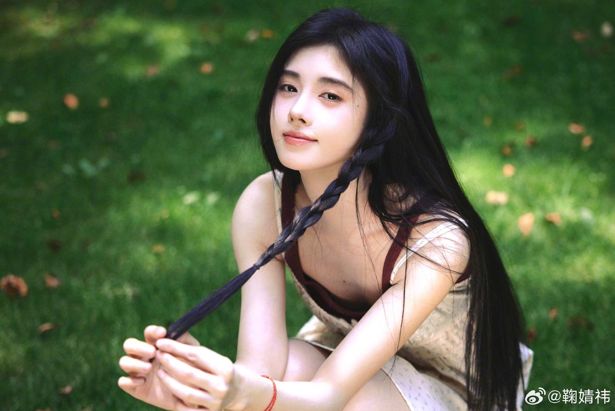 dramapotatoe's tweet photo. #JuJingyi shares new snaps

More - https://t.co/Cdt5hQZHSd https://t.co/09L2jZFxuE