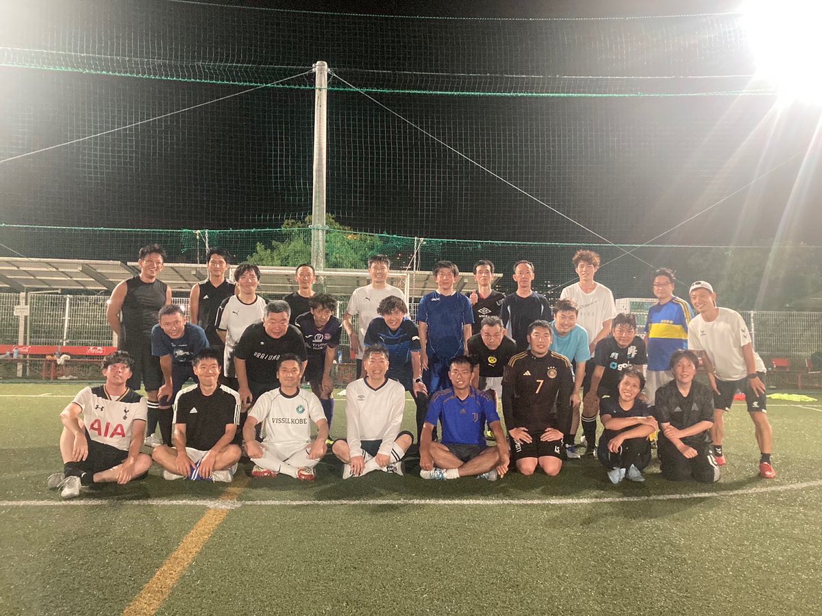 kangjo666's tweet photo. 今日は六甲アイランドにあるNJグループフィールドにて大人のサッカークリニック。
楽しかったー！
次回8月25日19時より開催。
沢山の方お待ちしております！ https://t.co/iyJfV3Veoe