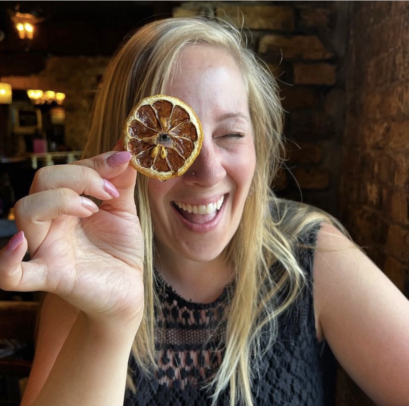 Eye, eye 👀 ​ We spy our lovely guest inemcek (from Instagram) having some fun in our pub the Old Thameside Inn recently. Don't forget to share your snaps #nicholsonspubs 📸 #bestpub #citypub #150years​ #weekendfeeling