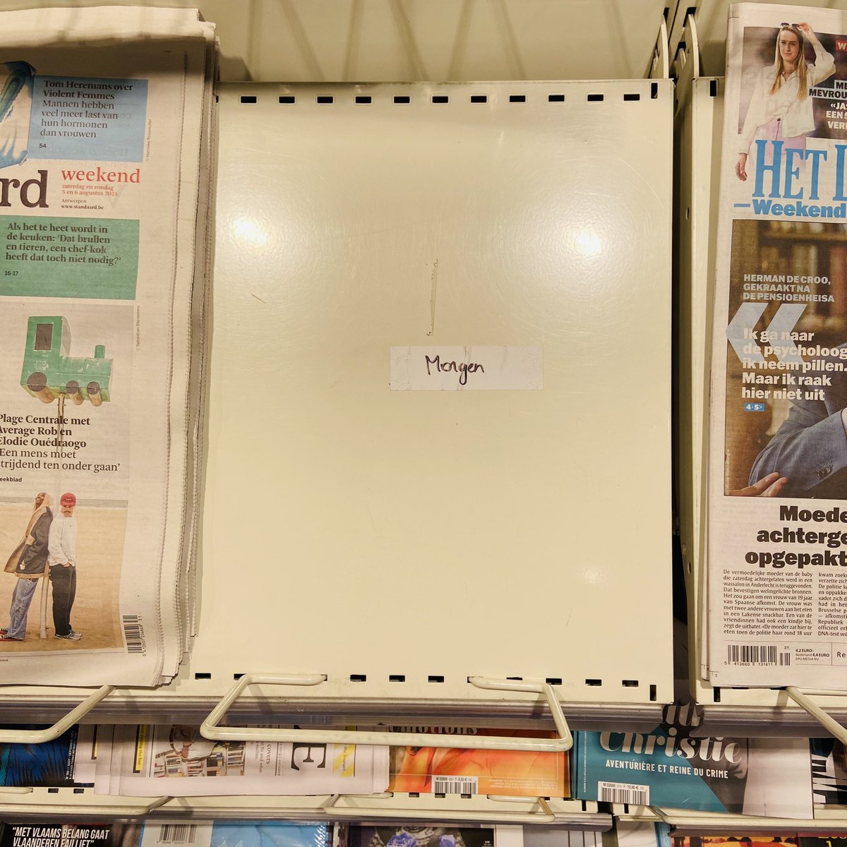michaelilegems's tweet photo. Binnenkort ga ik als chef cultuur aan de slag bij @demorgen. Let’s. Fucking. Go. 3/3 https://t.co/wwzcMR9WfC