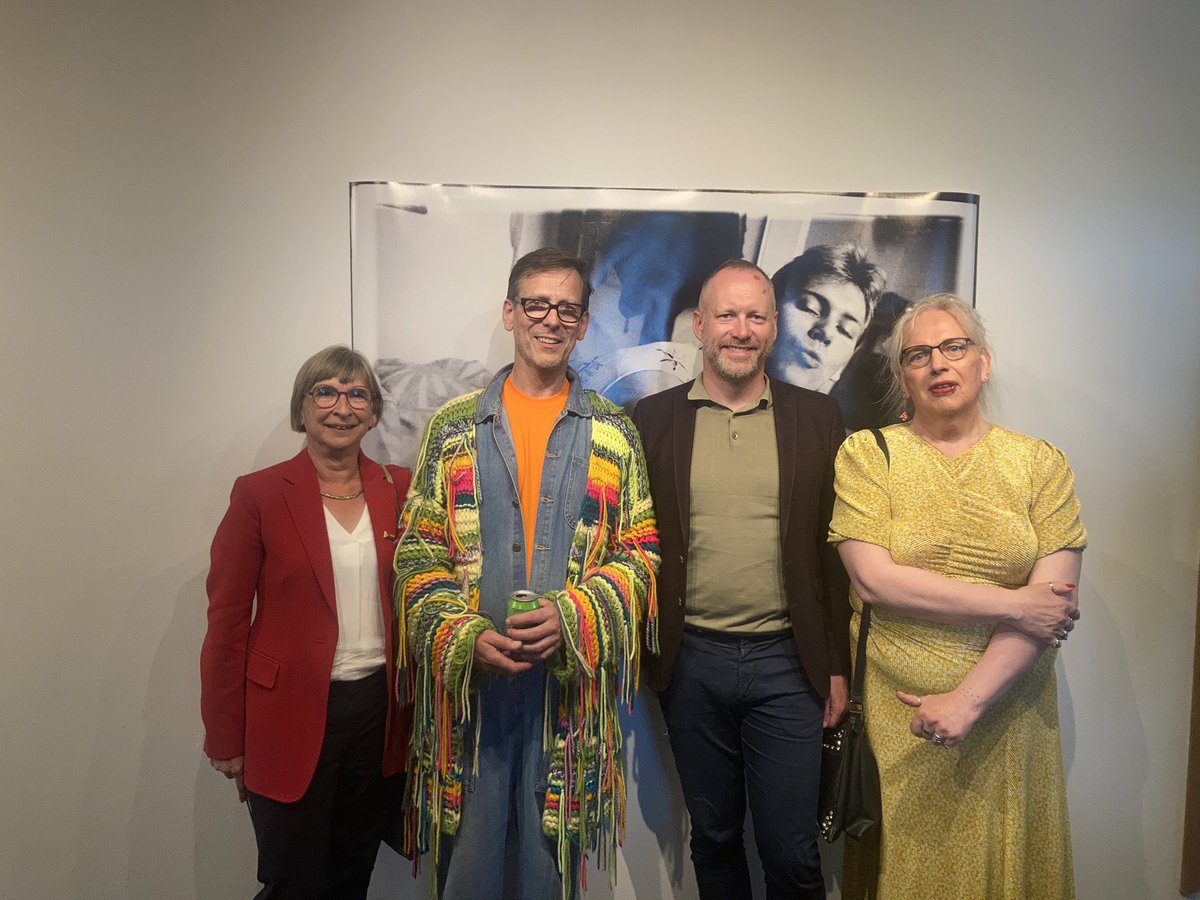 NorwayinIceland's tweet photo. Kunstutstillingen GRÍMUR🎭 hadde en meget vellykket åpning i går på @NordicHouseRVK. Anbefaler å ta turen innom om du er i Reykjavík🇳🇴🇮🇸 https://t.co/yzM5CI9uGp