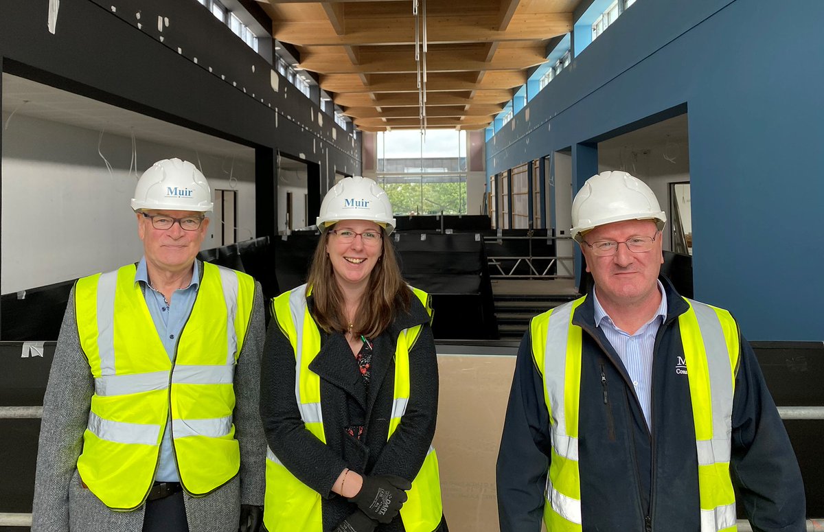 SRUC's tweet photo. @Emma_Roddick MSP and Minister for Equalities, Migration and Refugees took a tour around the new Rural and Veterinary Innovation Centre (RAVIC) which opens in Inverness later this year. The £12.5 million pound RAVIC project is being led by SRUC: https://t.co/g8ULLACc1C #ravic https://t.co/s7UmYQfNM0