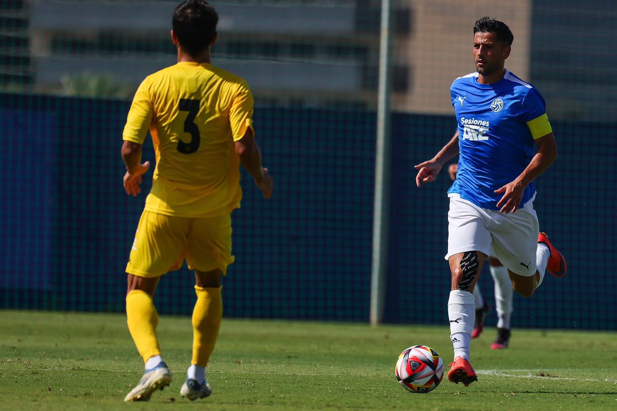 <a href="/cfhercules/">Hércules CF 💙🤍💯</a> <a href="/AmadorZarco98/">Amador Zarco</a> <a href="/pacotorres96/">Paco Torres</a> <a href="/javibueno13/">Javi Bueno</a> <a href="/josuemeleon/">Josué Medina León</a> <a href="/Irizo_9/">Jose Manuel Irizo</a> <a href="/ibarrenetxea8/">Iñigo Barrenetxea</a> <a href="/rodrigogon7/">Rodri Flórez</a> <a href="/VictorAlgisi5/">VictorAlgisi5</a> <a href="/JavierSahuquil2/">Javier Sahuquillo</a> 📢🔚‼️ FINAL DEL PARTIDO

⚔️ Selección #AFEFútbol 1️⃣ 🆚 0️⃣ <a href="/cfhercules/">Hércules CF 💙🤍💯</a> 

⚽️ 1-0 (55’): <a href="/Irizo_9/">Jose Manuel Irizo</a> (p.)

#SesionesAFE