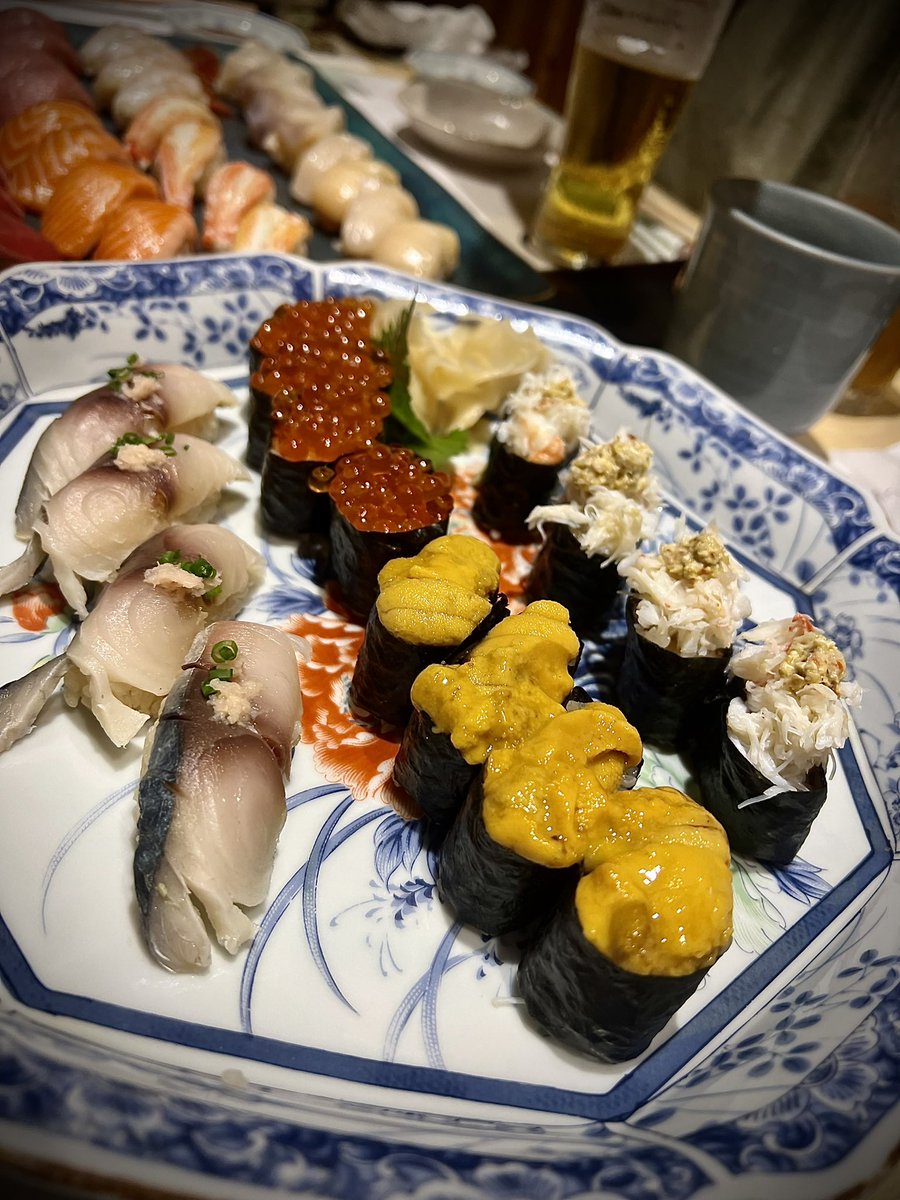 green_room01's tweet photo. すすきの鮨 https://t.co/whVjfhneq8