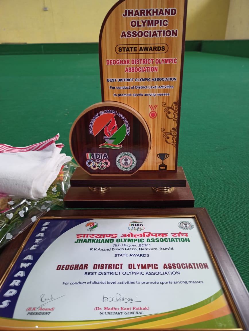 DeogharDsa's tweet photo. #deoghar got Best District #Olympic Association , Congratulations all Player's &amp; Supporters 💐
@JOA00860488 https://t.co/uitfV5owef
