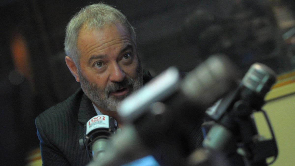 #Ahora en #Panorama, en el cierre de la campaña electoral, hablamos con el precandidato a intendente Oscar Liberman (<a href="/OscarLiberman/">Oscar Liberman</a>), de <a href="/LLibertadAvanza/">La Libertad Avanza</a> 
📻 #LU2LejosLaPrimera 
🎙️ #AM840 #FM927 
📲#Wapp2916414442