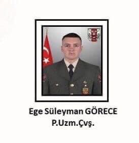 akkadin_manisa's tweet photo. Pençe-Kilit Operasyonunda teröristlerle girilen çatışmada yaralananManisa Saruhanlı İlçemiz Çullugörece Mahallesinden Piyade Uzman Çavuş Ege Süleyman Görece kardeşimiz Şehit olmuştur

Ruhuşâd,mekânı Cennet,makamı âli olsun

Başımız sağ olsun🇹🇷
@AKKADINGM 
@aysekesir 
@AynilYavas https://t.co/IKnKaFW8Nr