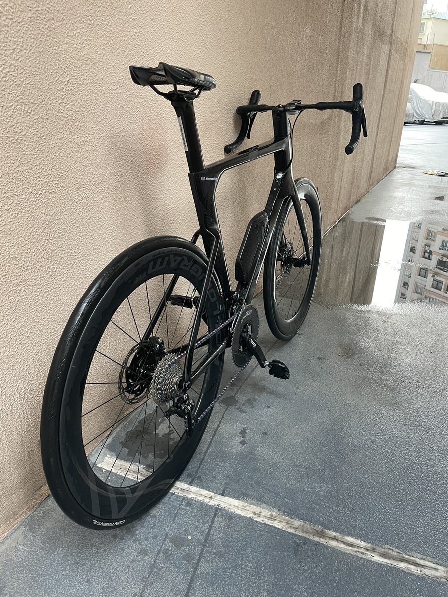 NJC_Commentator's tweet image. Rather excited for the day my elbow isn’t broken! 🙄
And give the new set of wheels a spin 🚴‍♂️🤩 

#SystemSix