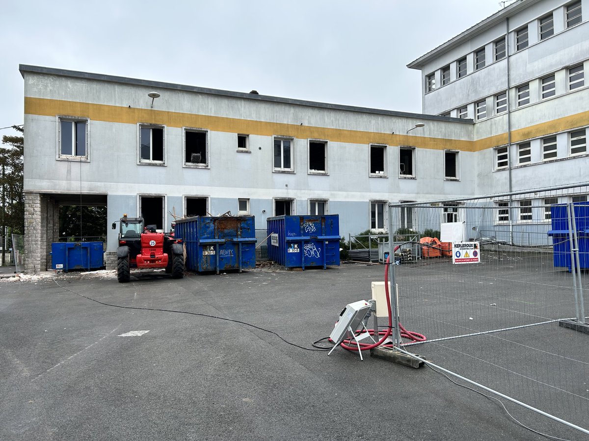 LYCÉE JULES LESVEN (OFFICIEL) tweet media