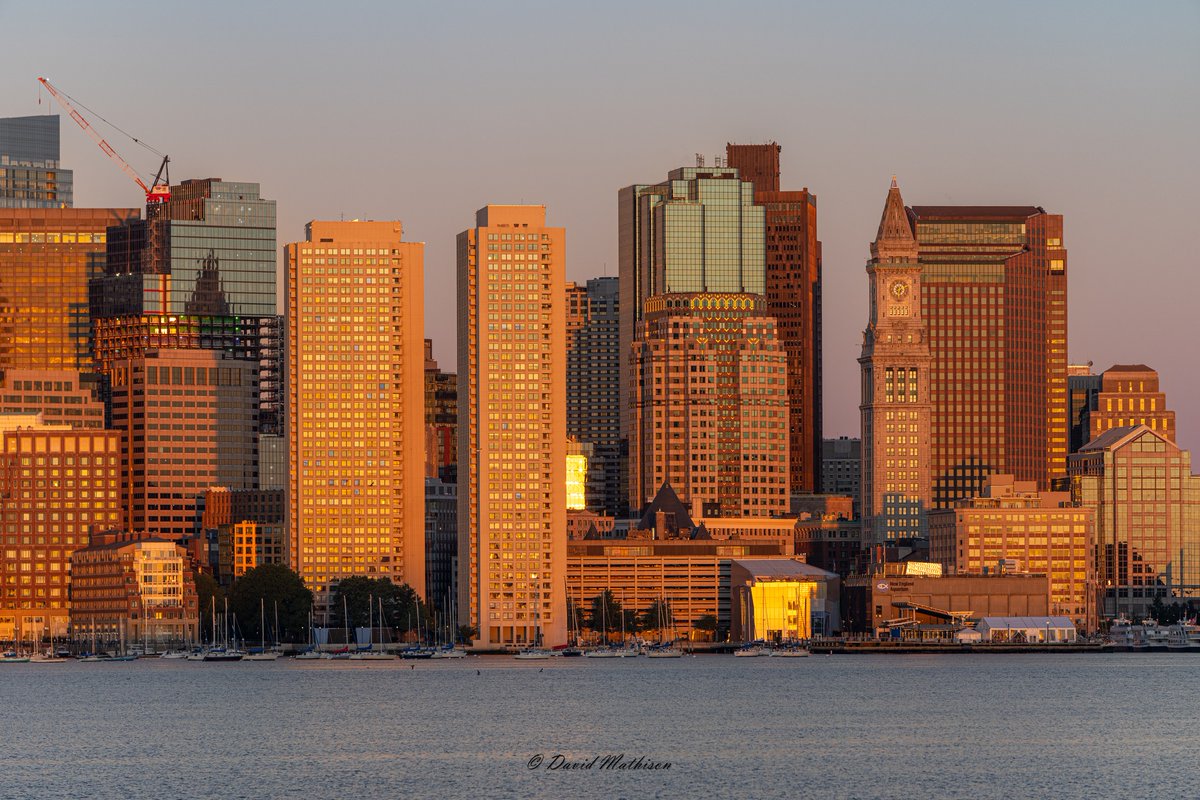According to the clock on top of the Marriott Boston Customs House tower, the first photo was taken at dawn at 6:05am and the second shot was taken at 6:10am, just after sunrise.  Have a great day! #Boston 📷