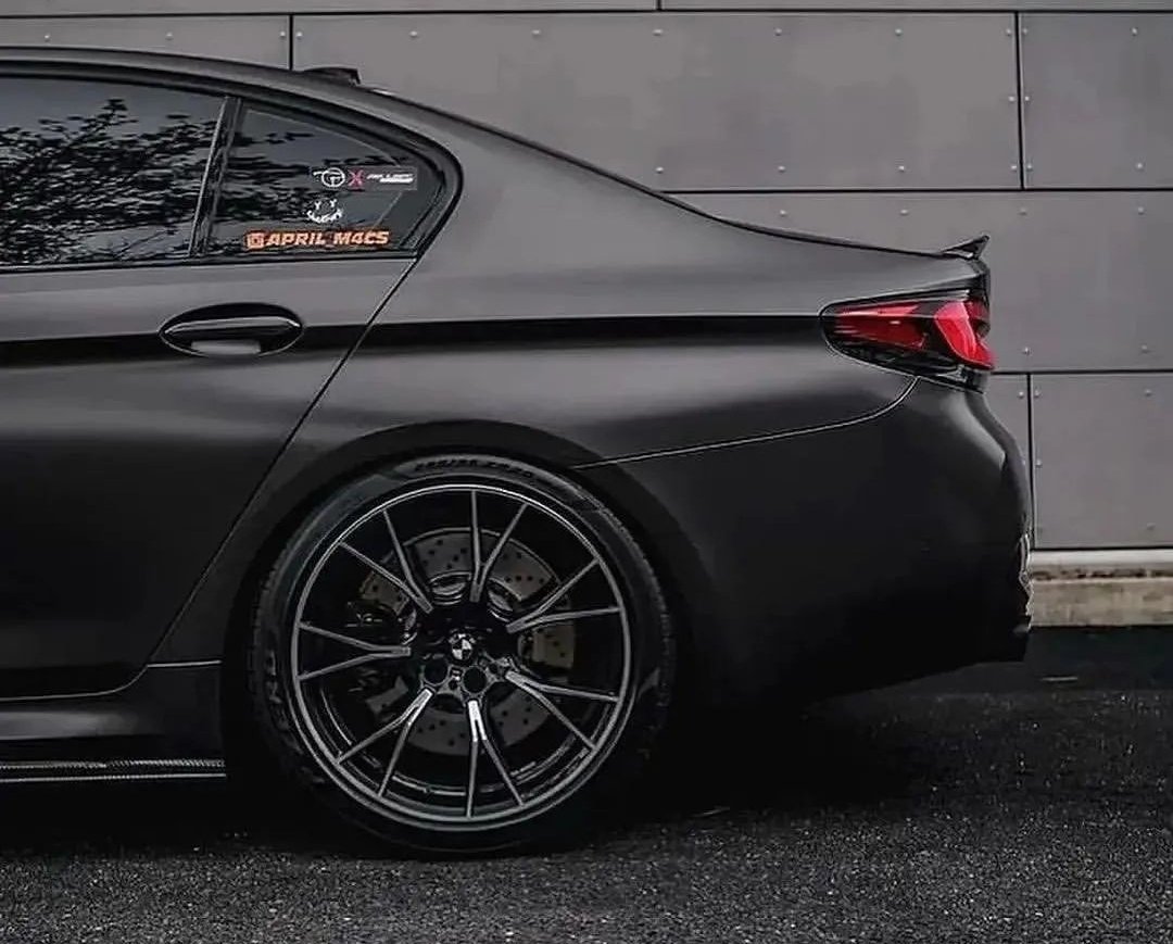 ExoticBMW's tweet photo. BMW M5 Competition 🇩🇪 https://t.co/4xR8sVRDiM