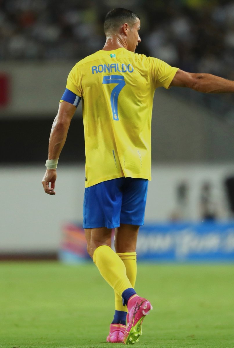 ShuffleFC's tweet photo. Cristiano Ronaldo will head into his 36th Career Final tomorrow. 🔥 https://t.co/F5vaBOpoTq