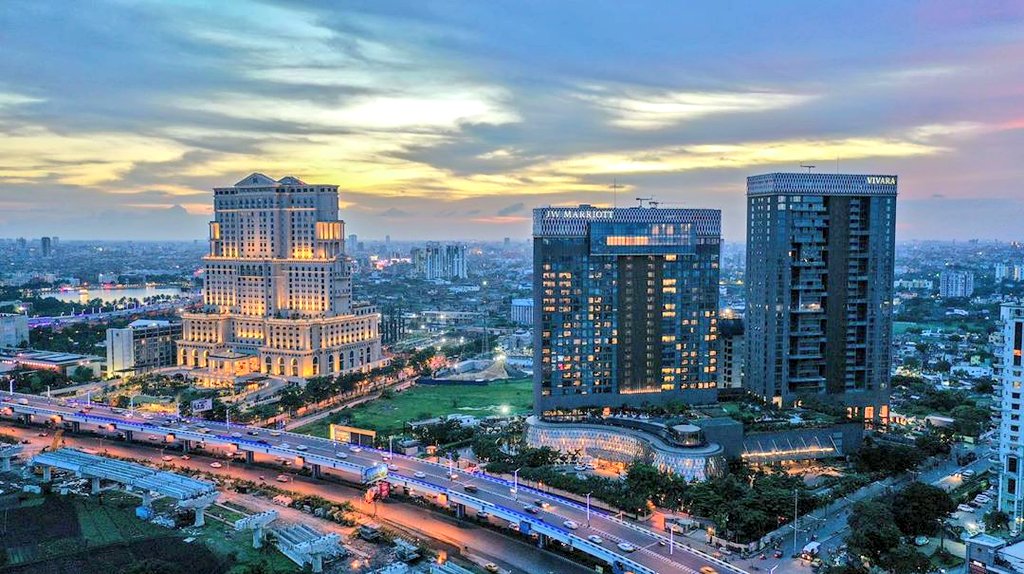 Apeejay Surrendra Group (The Park Hotels) &amp; Ambuja Neotia to build a 250 key 5-Star Hotel &amp; Serviced Apartments on 3.5 acres in EM Bypass Kolkata.

Investment ~ 400 Cr

It will be an Iconic Landmark located in the 2 KM stretch that has ITC Sonar, ITC Royal Bengal &amp; JW Marriott!