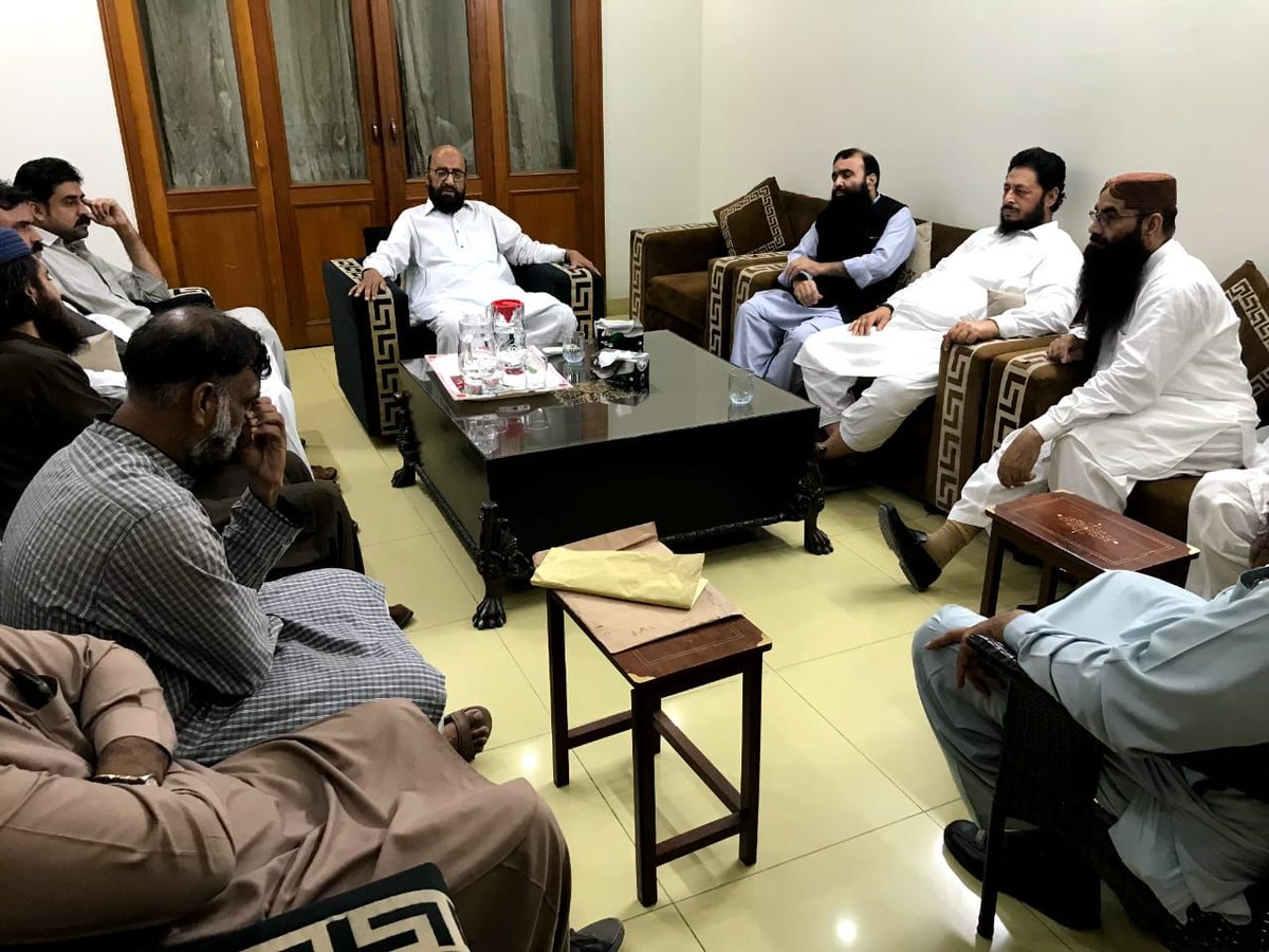 Khalid_Naik_'s tweet photo. حافظ خالد نیک گجر امیدوار این اے 127 کے ساتھ حلقہ احباب کی ملاقاتیں.
#NA127CandidateKhalidNaikGujjar #ConstituencyMeeting #CommunityEngagement #ConnectingWithPeople #LocalInteraction #KhalidNaikGujjar #ConstituencyVisit https://t.co/9GRJfZg3JL