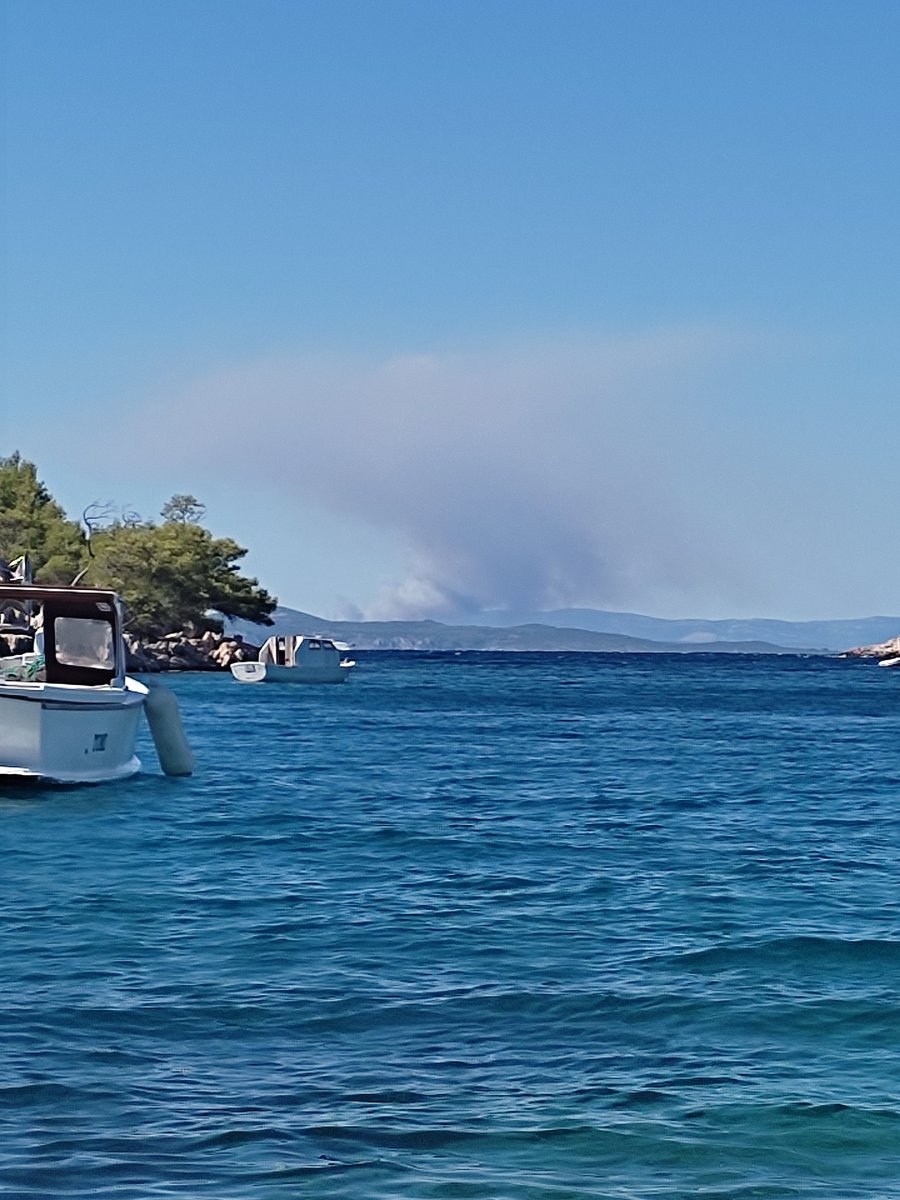 Milna, Hvar, Češmina 7a, extraordinary limestone route in a forest of capers. Hvar is ideal for lazy Summer holidays